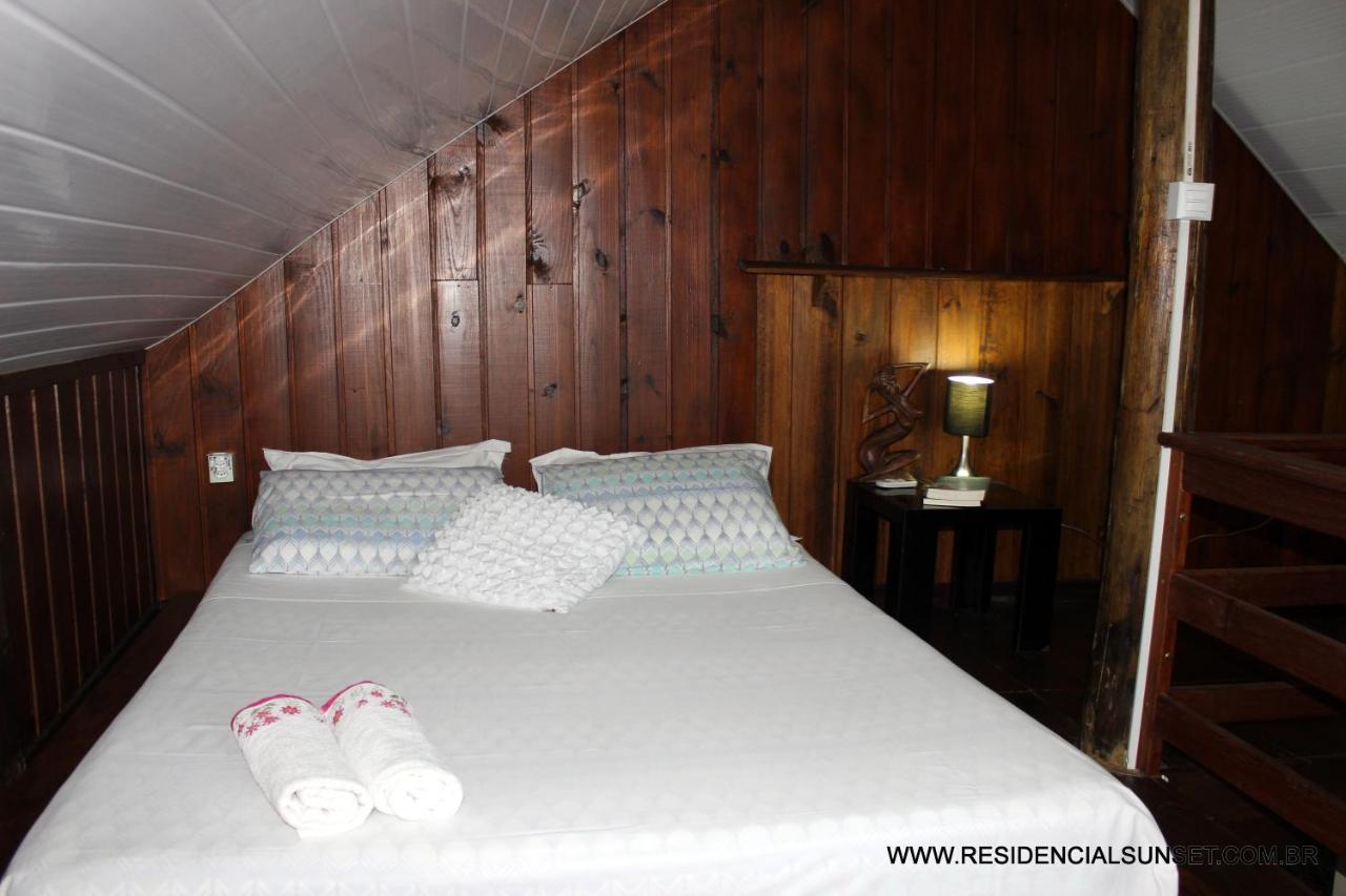 ボンビーニャス Residencial Sunsetアパートホテル エクステリア 写真
