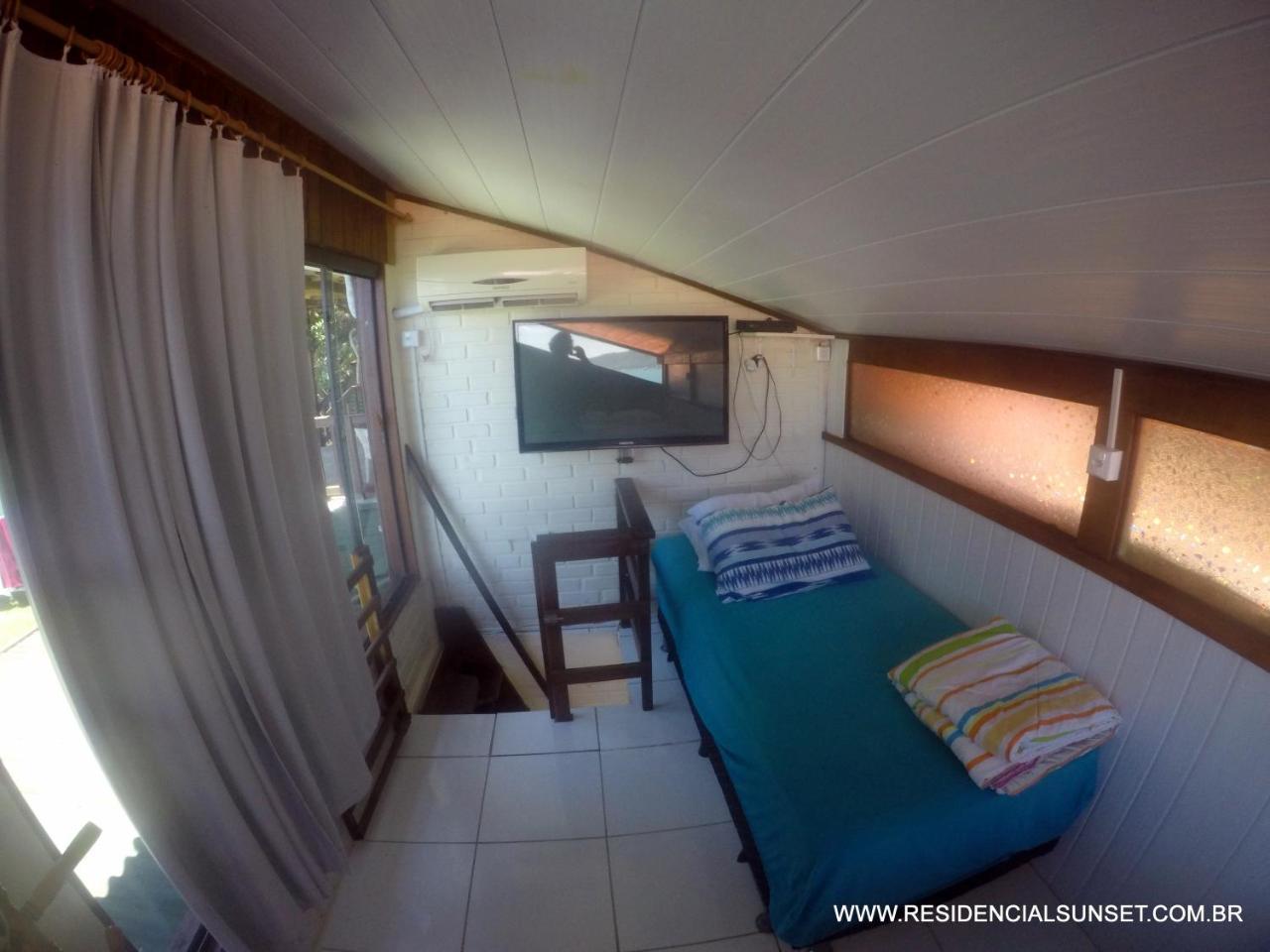 ボンビーニャス Residencial Sunsetアパートホテル エクステリア 写真