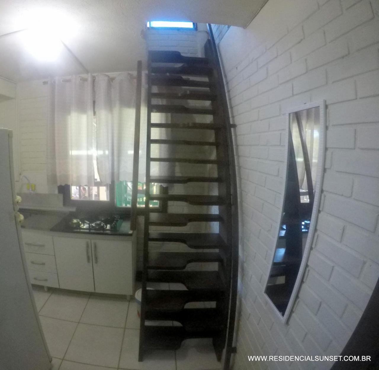 ボンビーニャス Residencial Sunsetアパートホテル エクステリア 写真